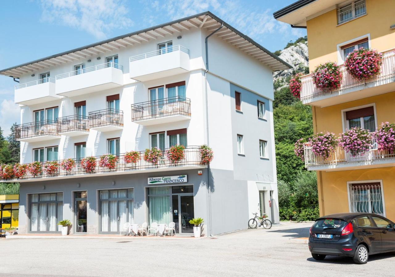 Albergo Garni Francesco Torbole Sul Garda Εξωτερικό φωτογραφία
