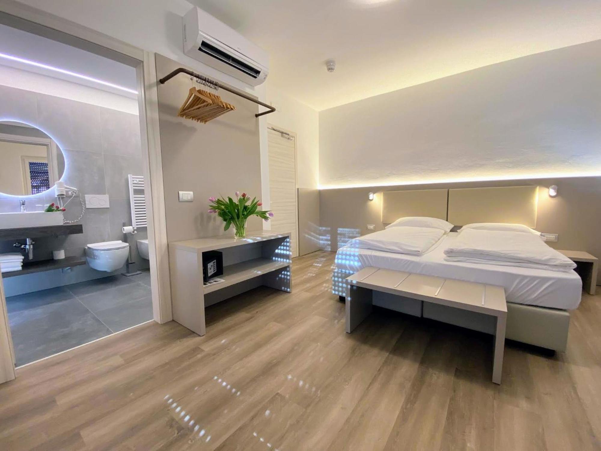 Albergo Garni Francesco Torbole Sul Garda Εξωτερικό φωτογραφία