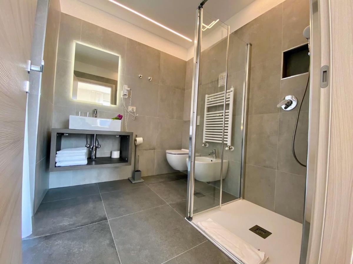 Albergo Garni Francesco Torbole Sul Garda Εξωτερικό φωτογραφία
