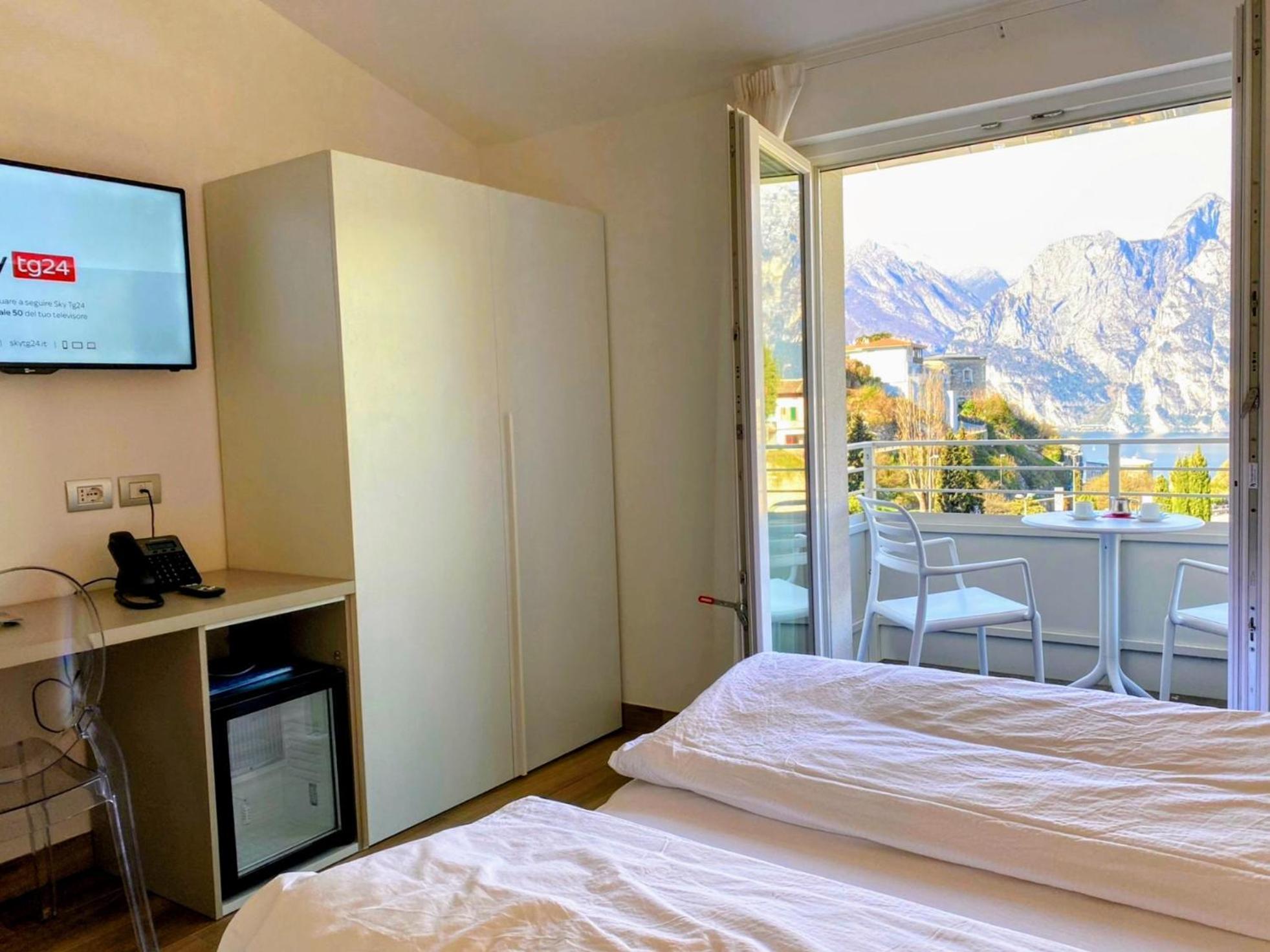 Albergo Garni Francesco Torbole Sul Garda Εξωτερικό φωτογραφία