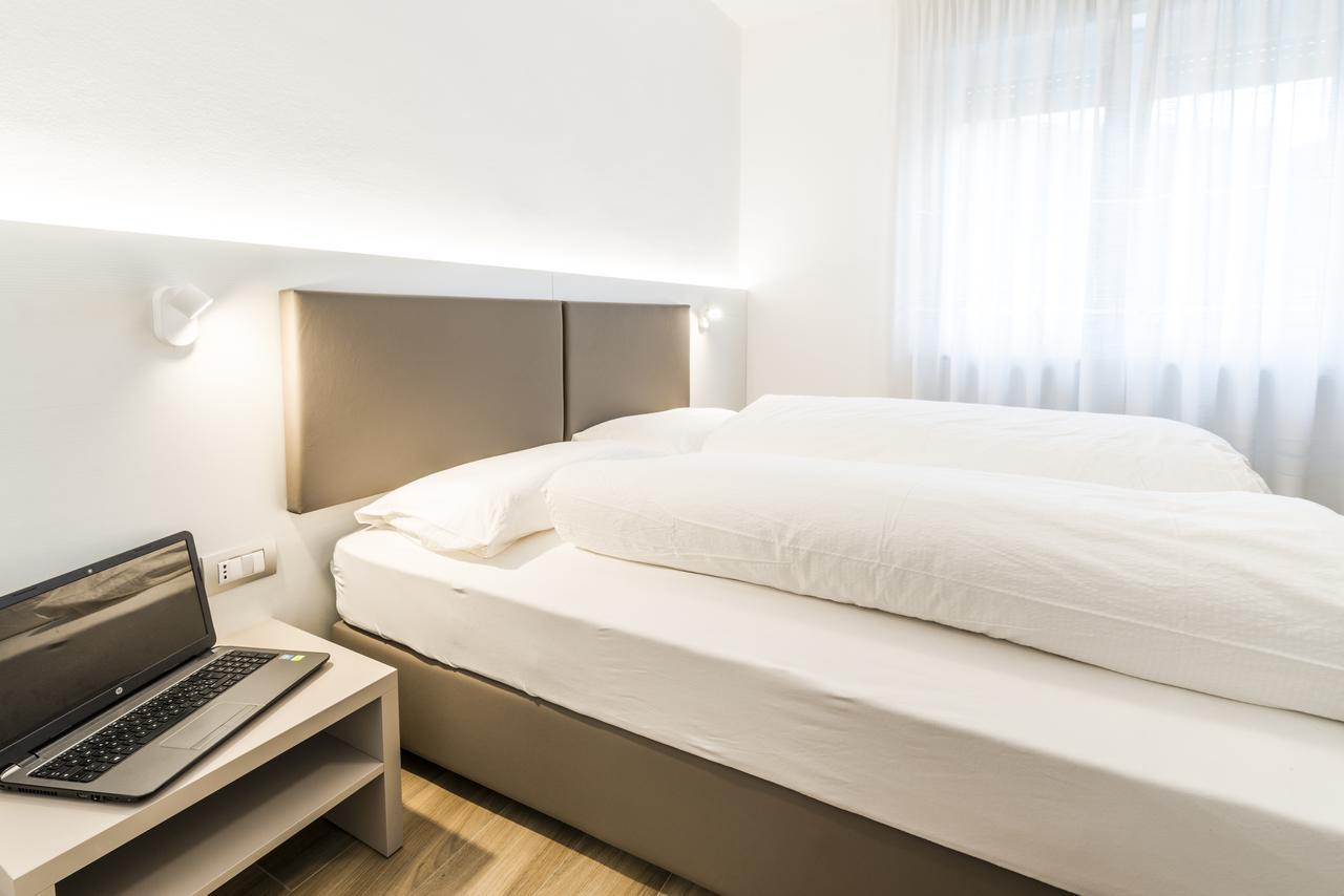 Albergo Garni Francesco Torbole Sul Garda Εξωτερικό φωτογραφία