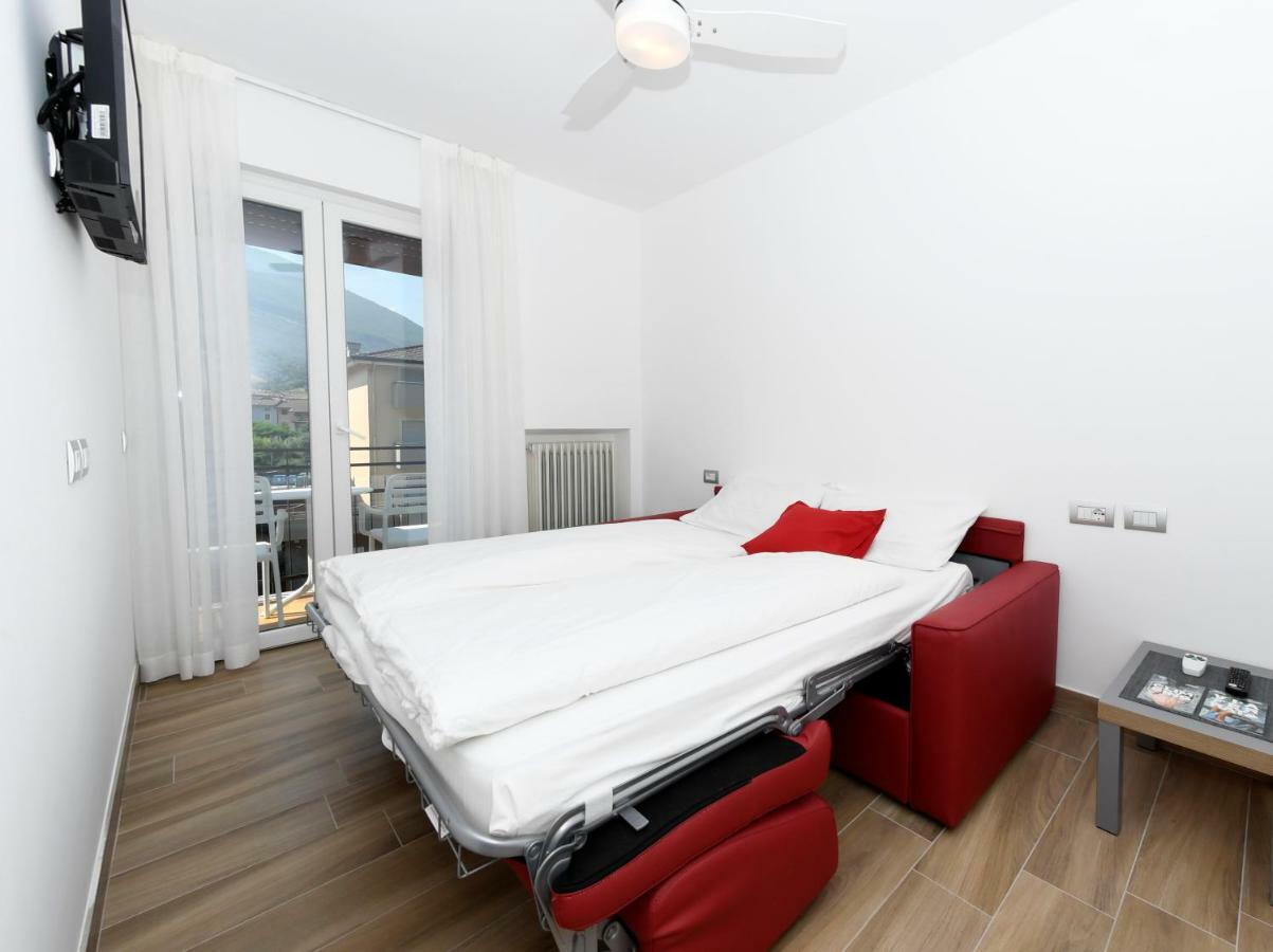 Albergo Garni Francesco Torbole Sul Garda Εξωτερικό φωτογραφία
