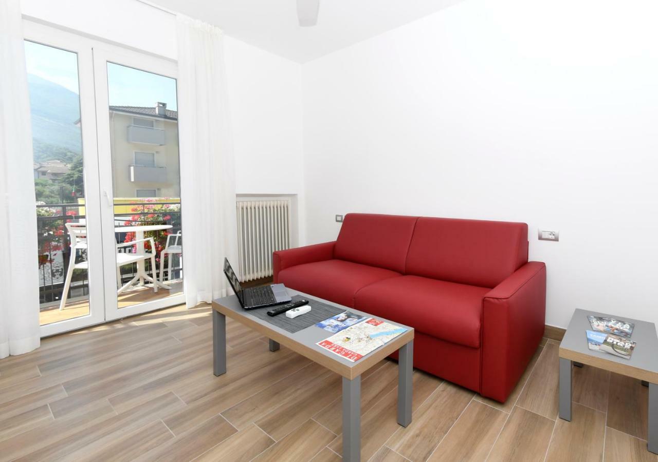 Albergo Garni Francesco Torbole Sul Garda Εξωτερικό φωτογραφία